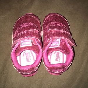 Baby/toddler girl PUMA sneakers pink glitter size4